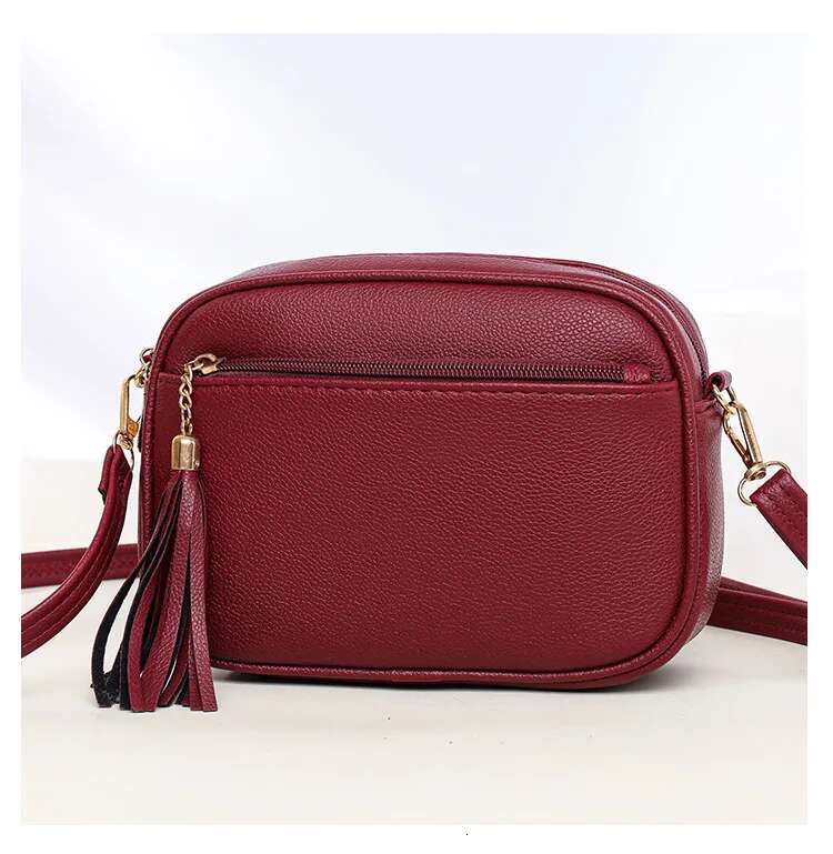Elegant Minimalist Vintage Crossbody Bag For Women - Stylish Leather Clutch With Designer Letter Trendy Commuter Purse