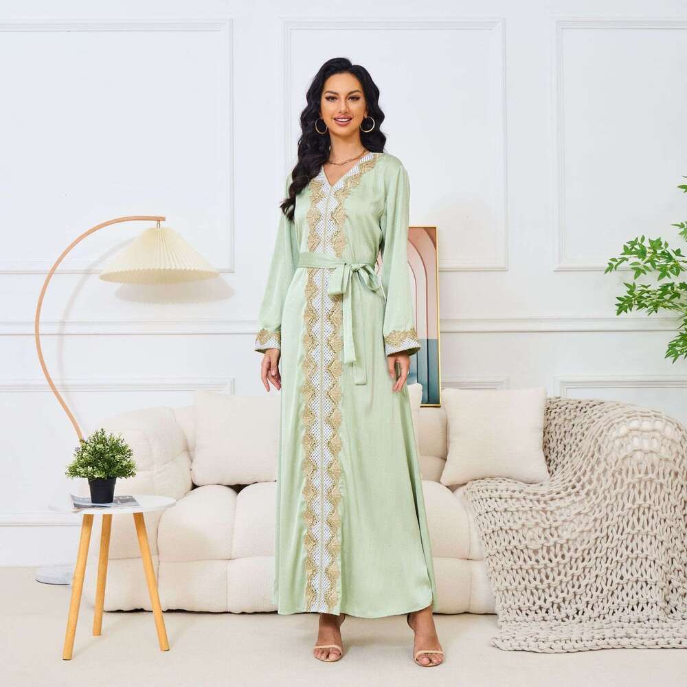 Mt109 Robe Muslim Style New Women's Wear Hot Diamond Long Sleeve V-Neck Big Swing Dress Ins