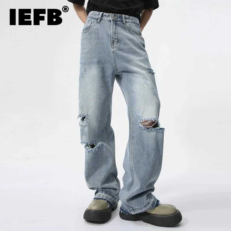 Fashionable mens straight jeans with perforated design for autumn new streetwear American style wide leg jeans for spring 9C5979T250319