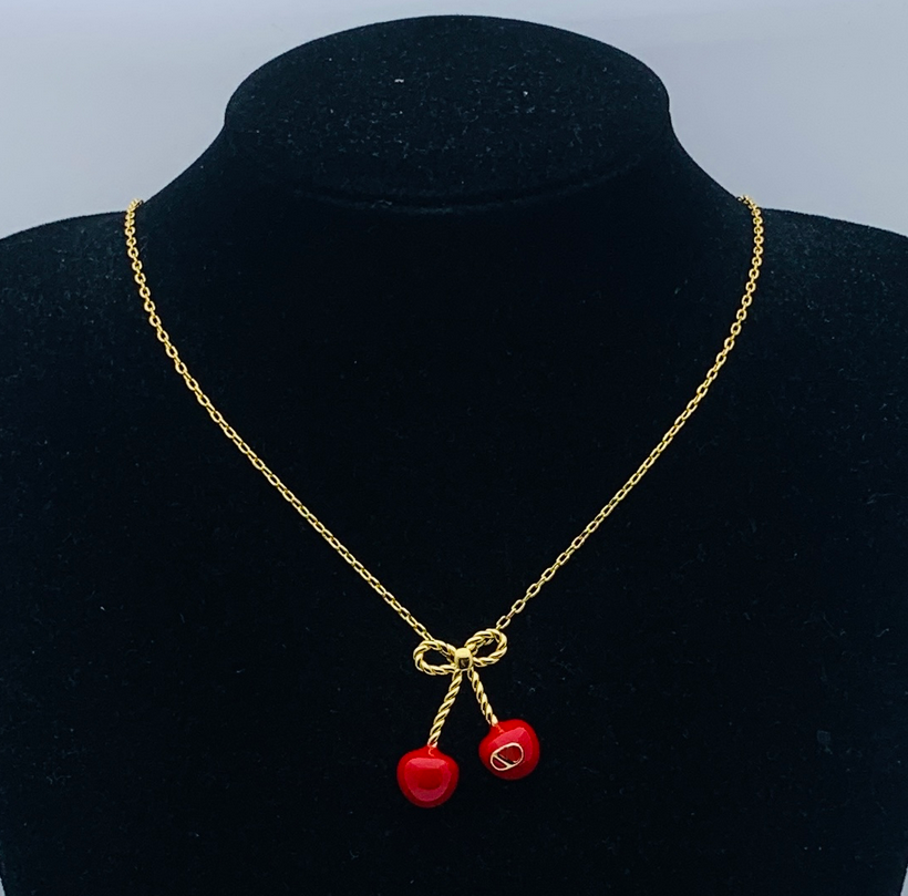 New Designer Pretty Cherry Pendant Necklace Chain Fashion 18K Gold Silver Plated Necklaces High Quality Jewelry for Women Exquisite Lovers Gifts
