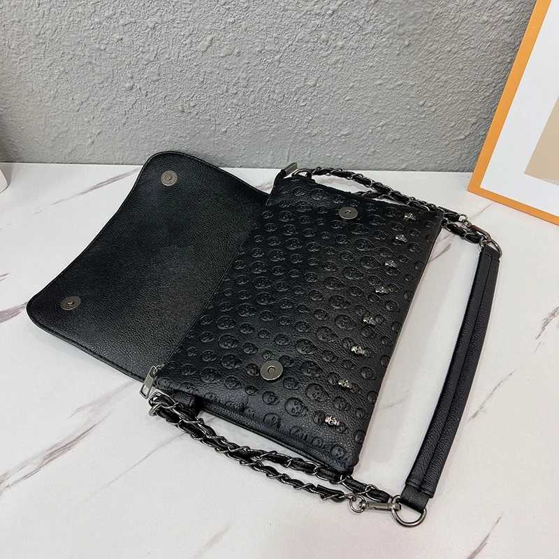 Luxury Womens PU Leather Messenger Bag Handbag Famous Brand Designer Womens Retro Gothic Chain Shoulder Bag Y250319
