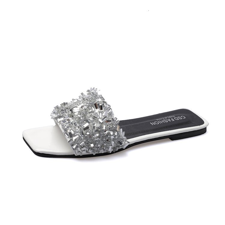 Ladies' Cool Sandals 2025 Summer New Outdoor Integrated Shining Beach Low Heel Fashion Coat Korean Edition Designer Women's Slippers