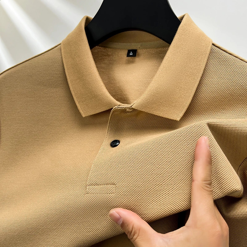 Mens Tshirt polo shirt 100 pure cotton 2024 summer fashionable casual short sleeved solid color top with collar 250318