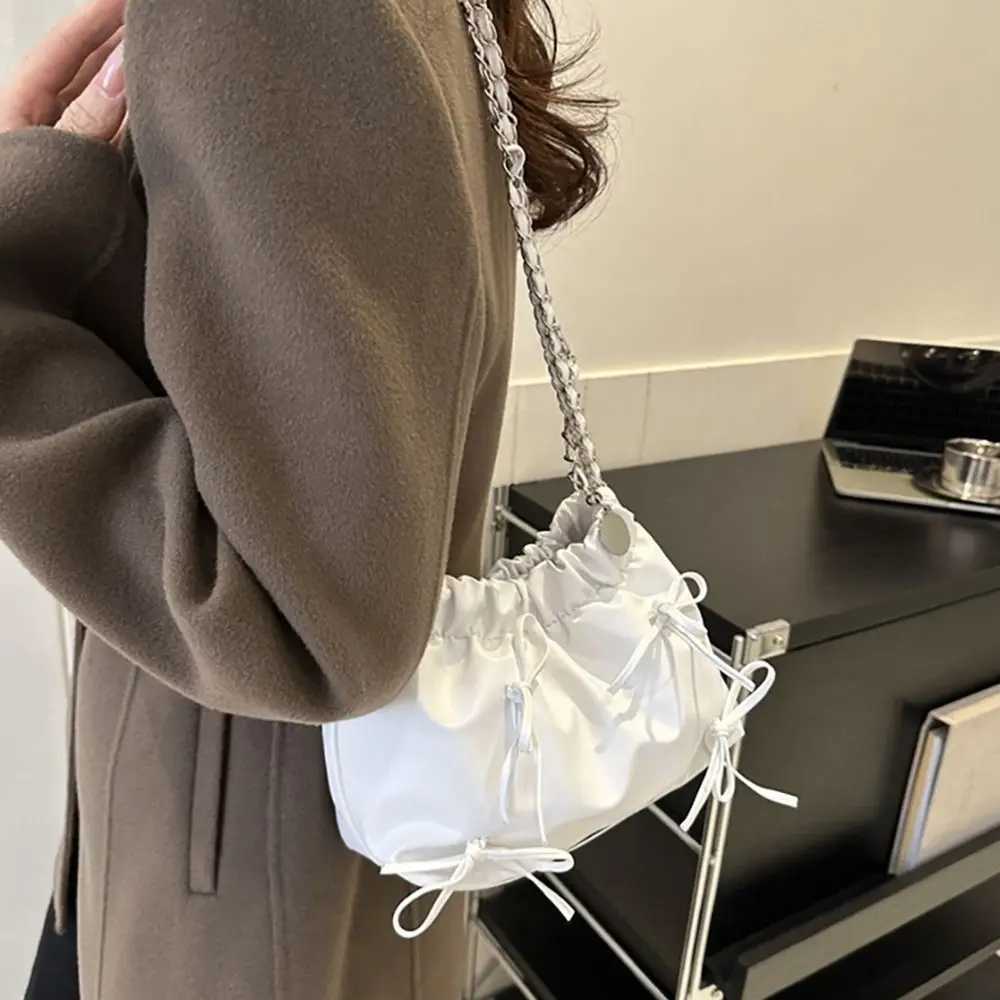 Womens shoulder bag single-sided pleated design handbag PU leather plain weave bag womens small casual plain weave bucket bag Y250319