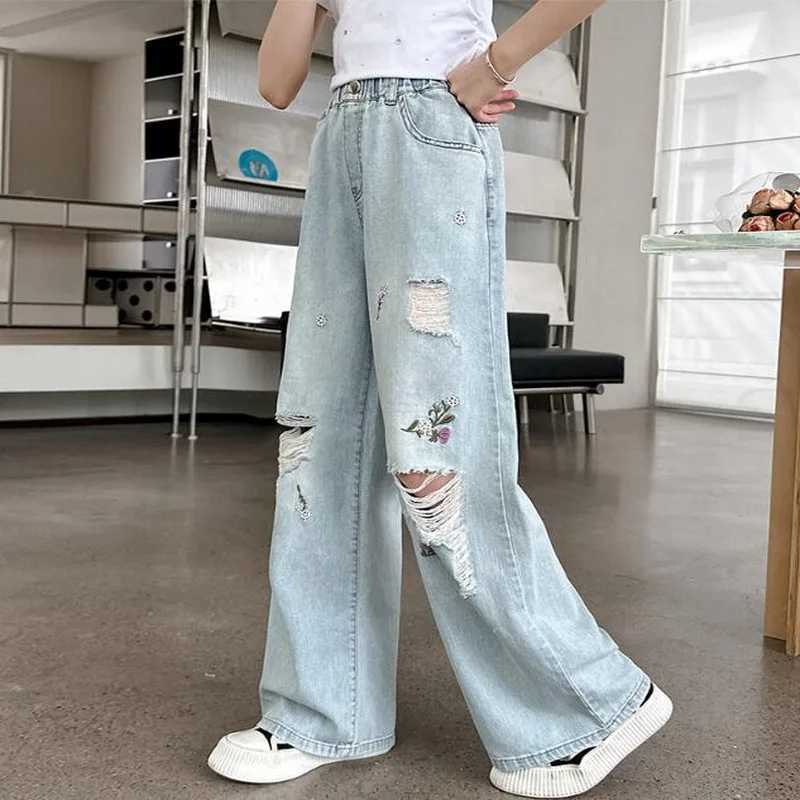 2024 Summer Thin Fashion Loose Straight Trouser Girls Hole Jeans Youth Casual 100 Street Wear Simple Children TrouserT250326