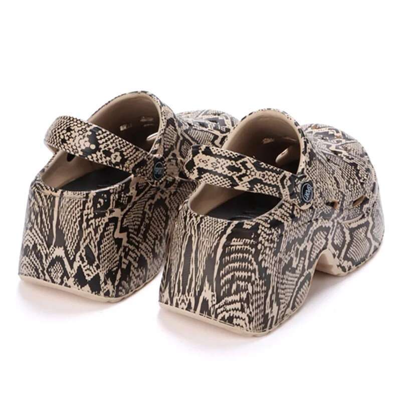 Wedge Heels Leopard Thick Bottom Clogs For Women Closed Toe Chunky Platform Sandals Woman Summer Super High Wedge Heel Slippers Female