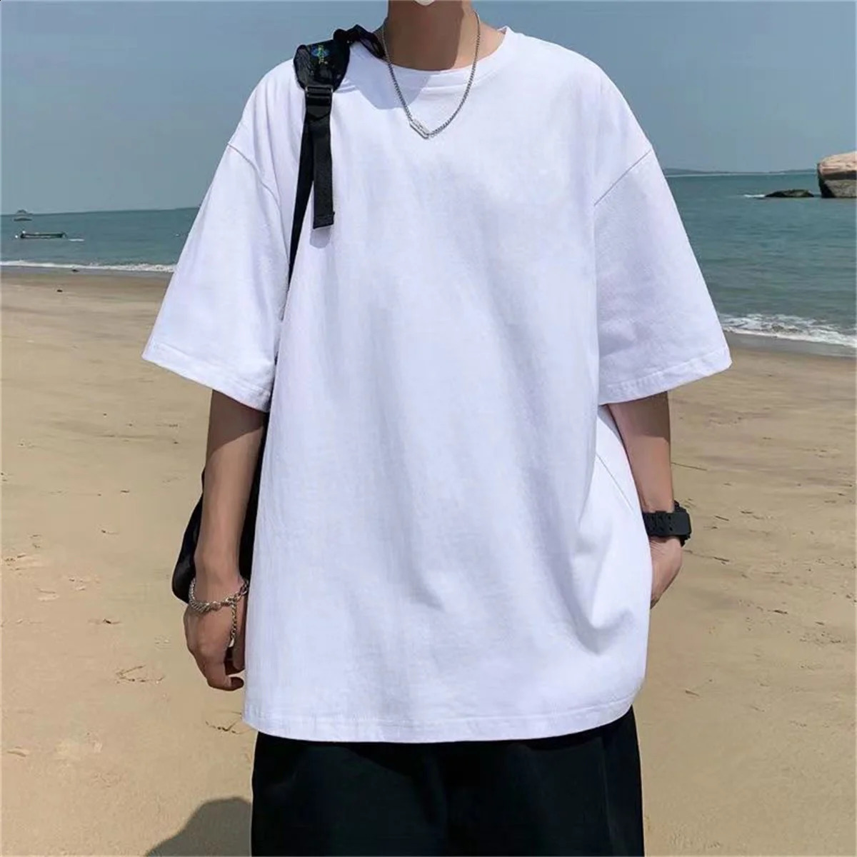 Fashionable solid polyester mens basic Tshirt casual oversized top highquality unisex short 250312