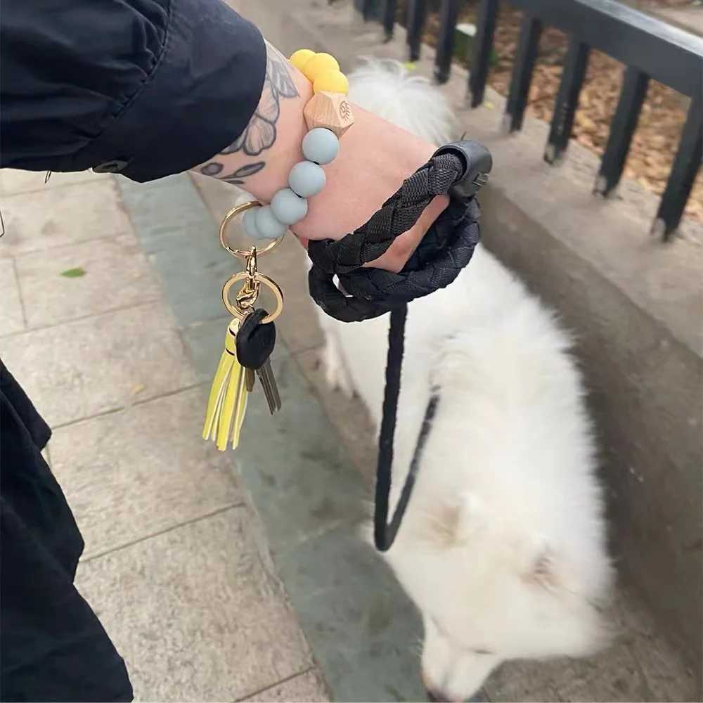 SilICONe Beads Key Chains With Tassel Wood Beads Keyring Multicolor Keychain Mobile Phone Wholesale Customized OrderXJ250319