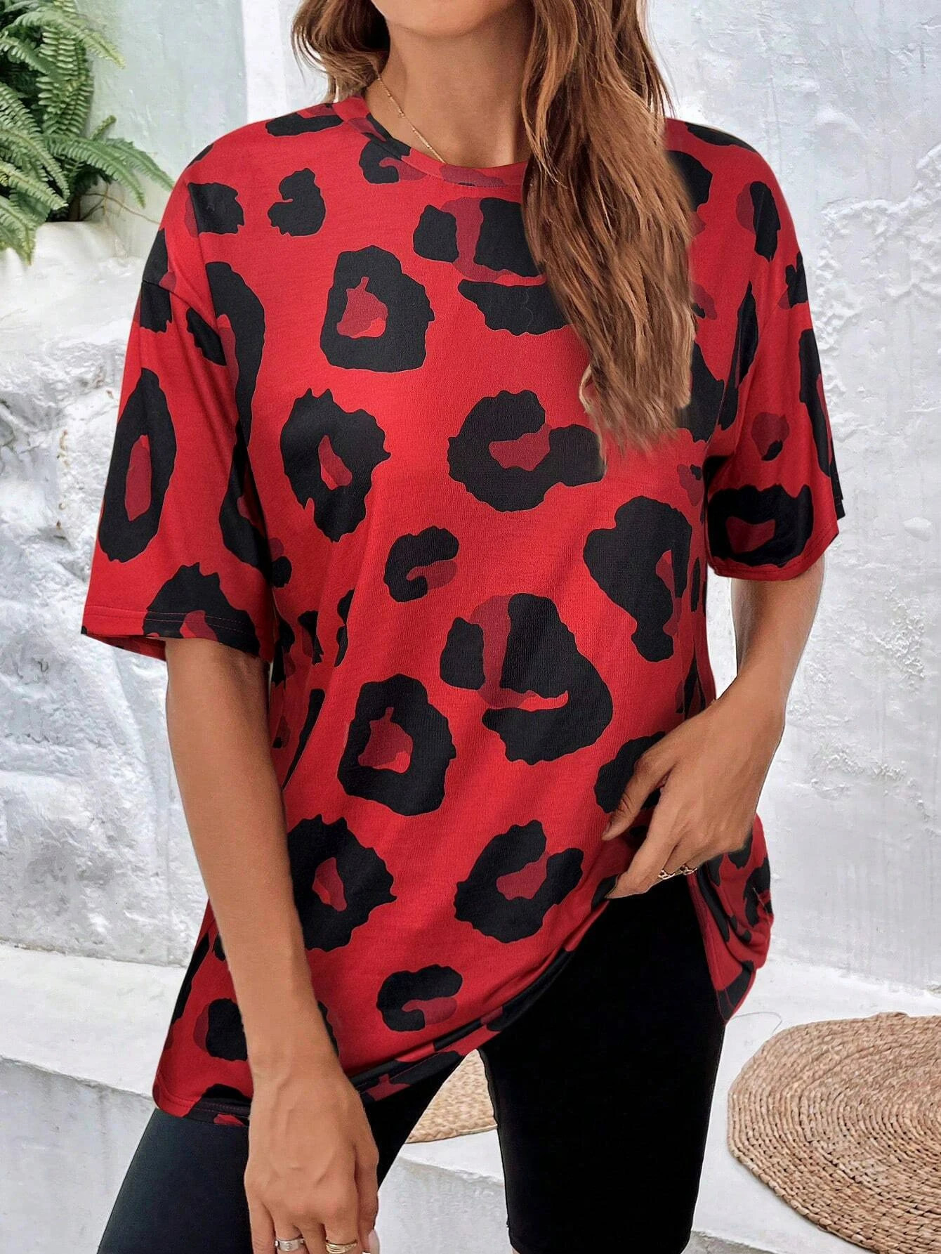 Summer Fashionable Leopard Print Oversized Round Neck Womens Basic T-Shirt Short Sleeve Mens T-shirt Tops Tee 250320