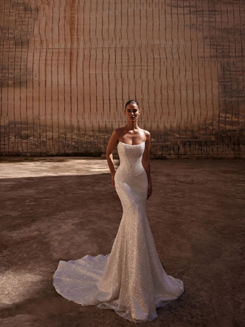 Simple Mermaid Wedding Dress Strapless Sleeveless Backless Bridal Gowns Sequins Detachable Train Dresses Custom Made vestidos de novia