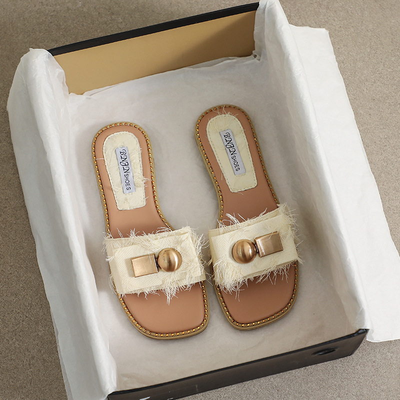 Designer Slippers 2025 Vivi Girls' Casual Slippers Sandal Outdoor Beach Sandals Lazy Flat Slippers Women's Trendy Fashion