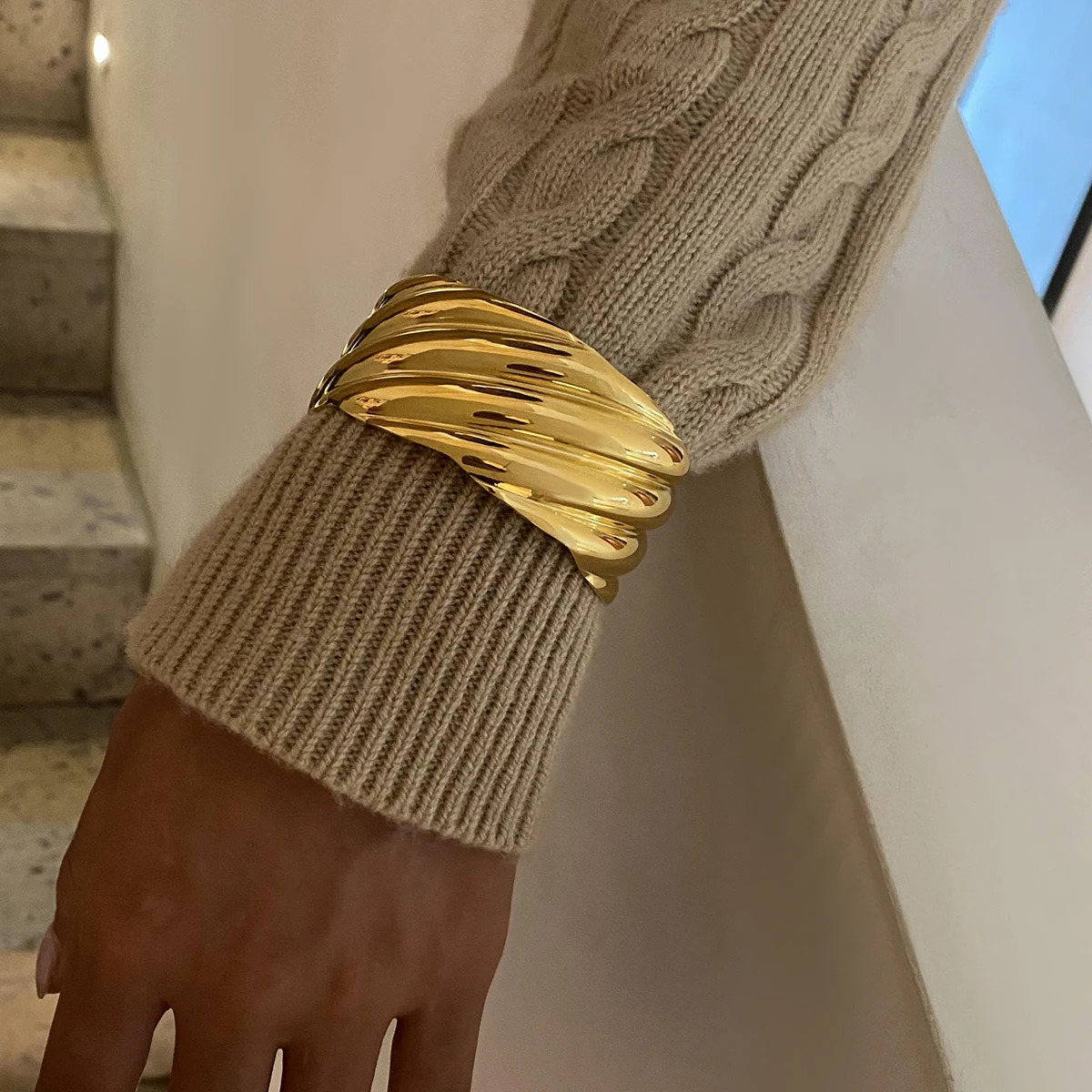 Exaggerated 18k Gold Plated Stainless Steel Corrugated Simple Open Bangle Cuff Bracelet Bijoux Femme Waterproof Jewelry 250320