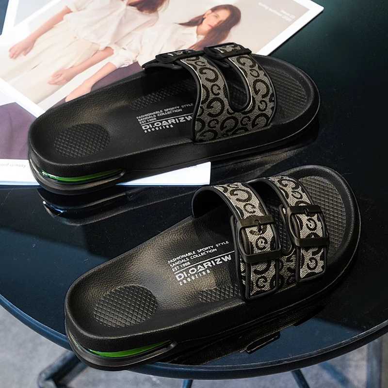 YRZL Mens Slides Lightweight Anti Slip Slippers for Men Beach Casual Air Cushi Cfortable Black Bathroom Slippers for Men Y250320