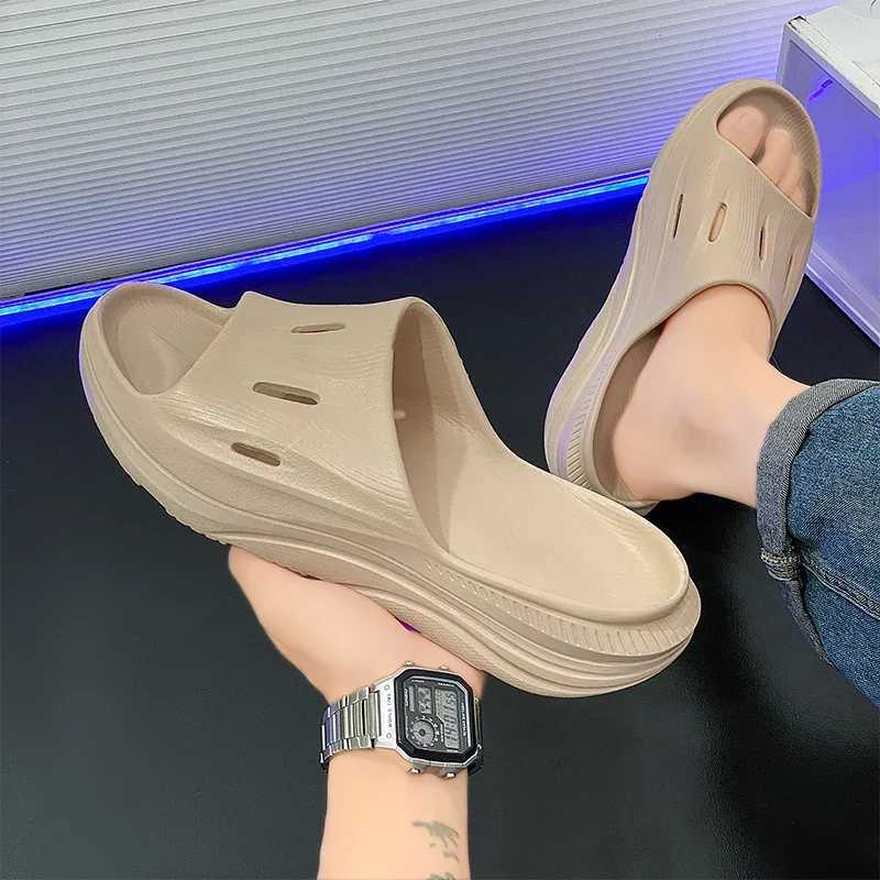 Mens lifestyle Ro slider luxury brand sandals Mens slider walking shoes Y250320
