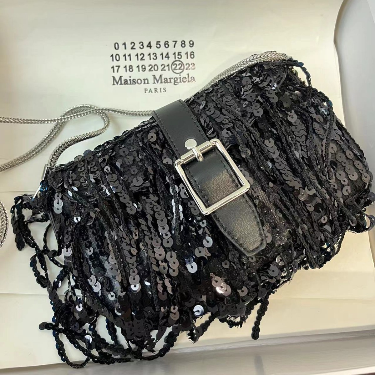 Ax508 Bead Sparkling Tassel Lock Small Square 2024 Spring/Summer New Xiaoxiang Style Fake Single Shoulder Crossbody Bag