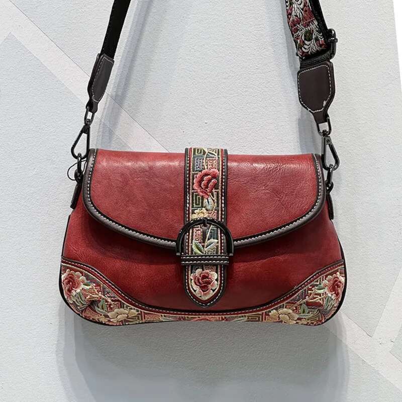 MOTAORA Embroidered Vegan Leather Women Shoulder Bag Retro Elegant Ladies Messenger Bags Female Purse Sac Main Femme 2025 New