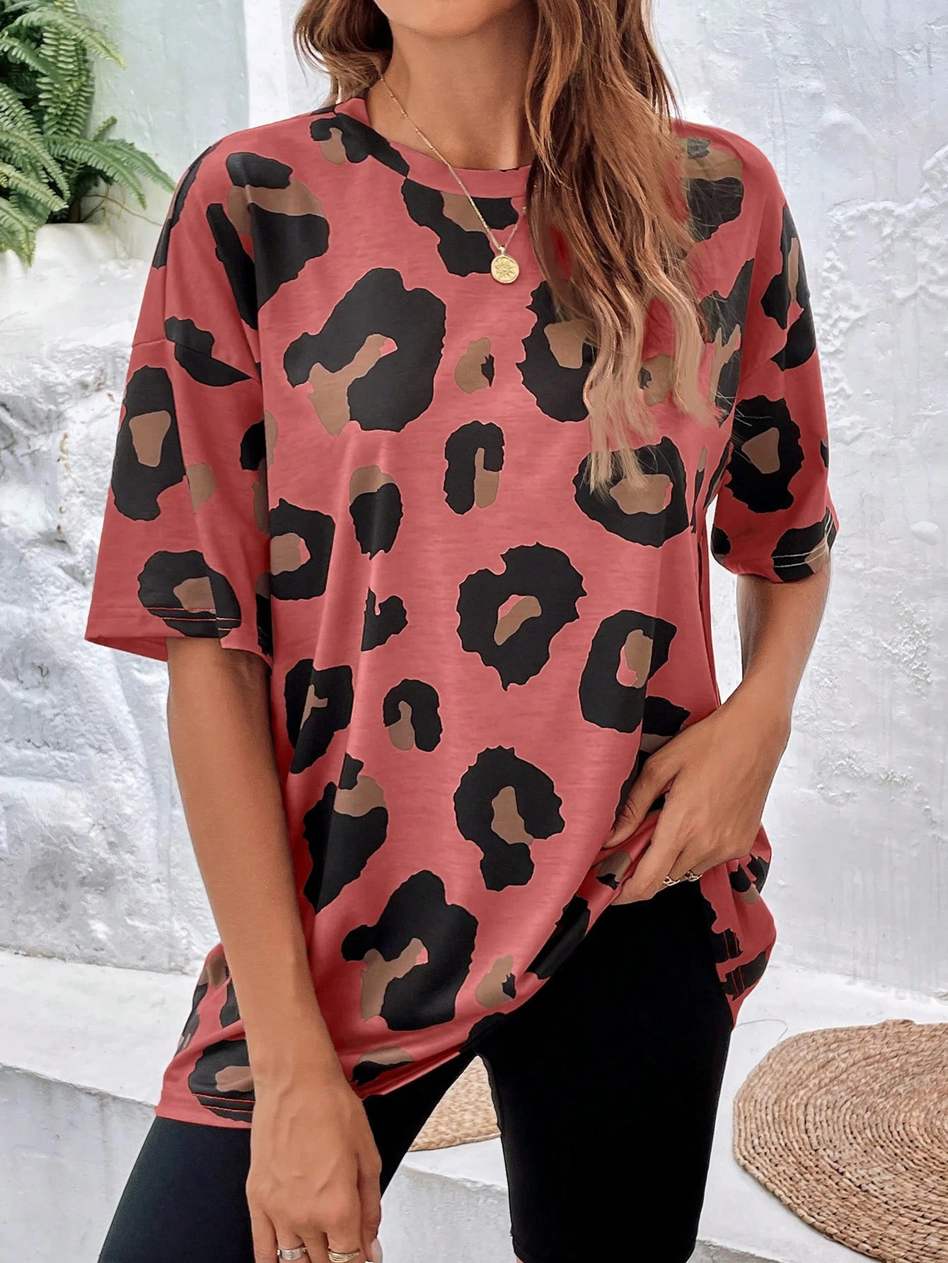 Summer Fashionable Leopard Print Oversized Round Neck Womens Basic T-Shirt Short Sleeve Mens T-shirt Tops Tee 250320