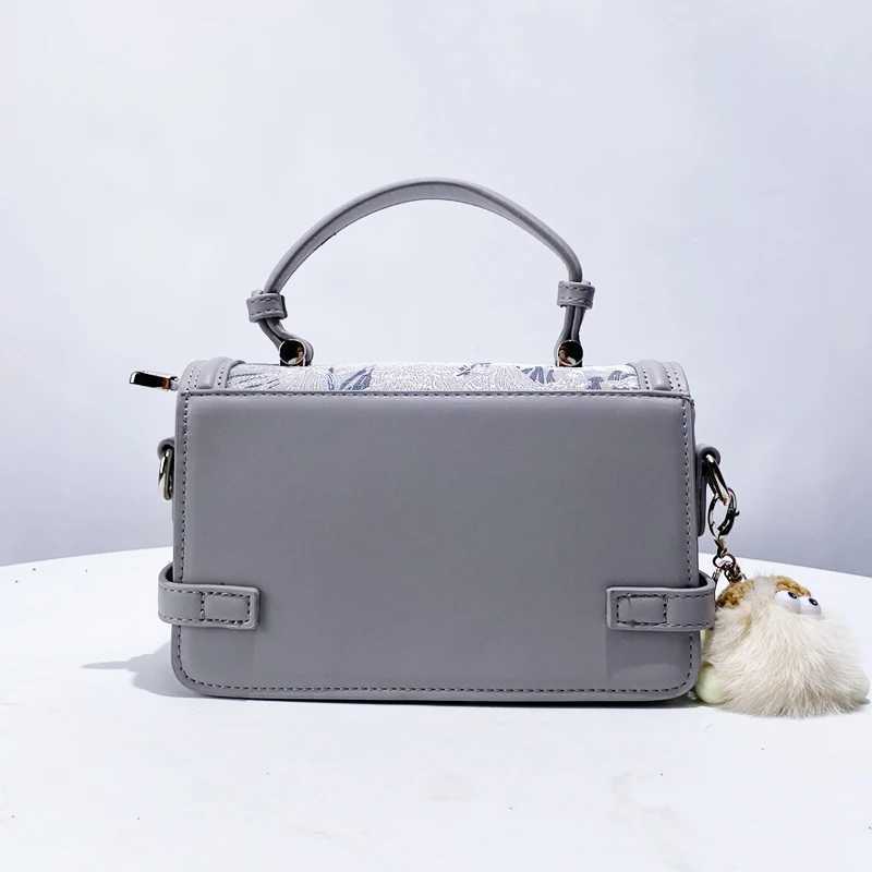 Embroidered square womens luxury designer handbag wallet 2024 new fashion moonlight treasure box shoulder ten font Y250319