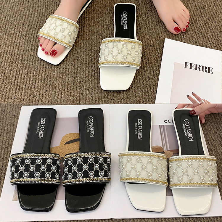 2025 New Korean Pearl Decoration Flat Slippers Designer Square Head Single Foot Women's Sandals Beach Sexy Leisure Sports Pearl Slippers