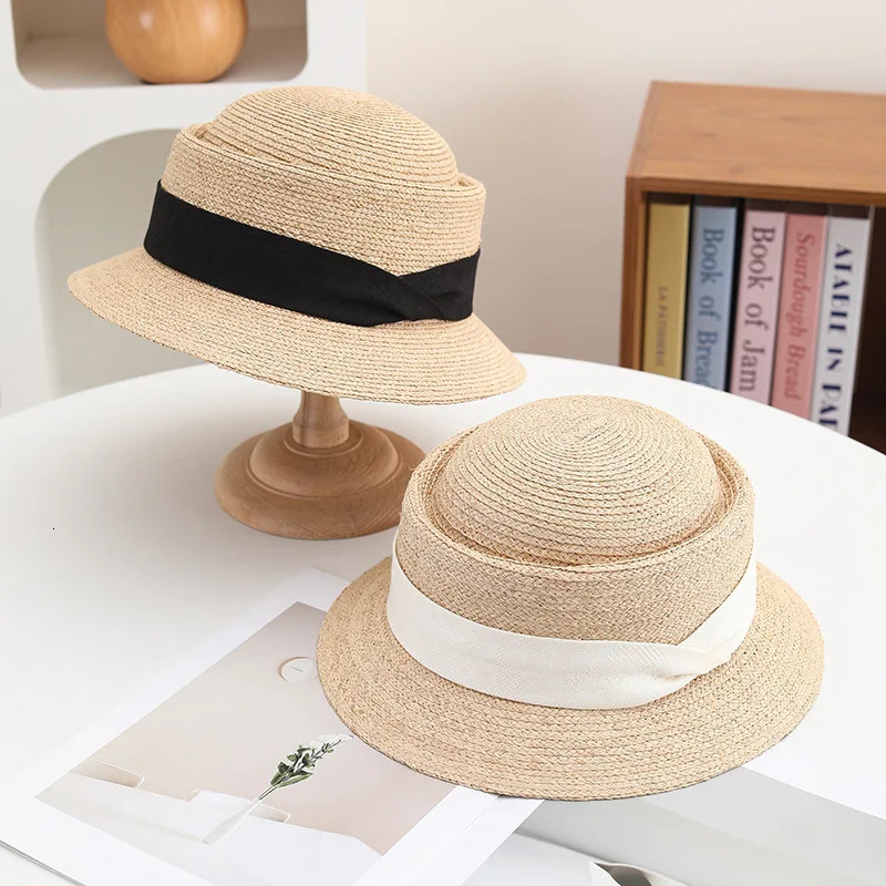 South Korea light high-end thin raffia grass concave top small hat 2025 French flat top curling holiday sun hat 250320