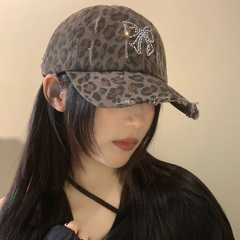 Korean Rhinestone Bowknot Leopard Baseball Cap Women Personality Distressed Brushed Visor Hats Cotton Adjustable Versatile Caps 250320