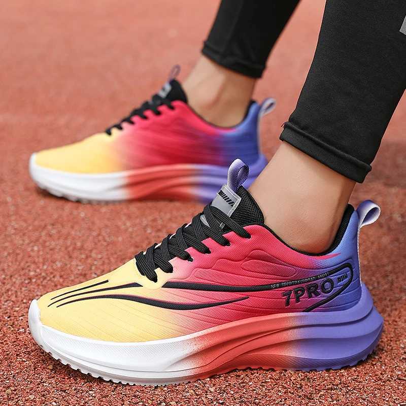 Mens running shoes large size lightweight casual outdoor sports plain weave tennis shoes 2024 fashionable and comfortable lace sports shoesW250320