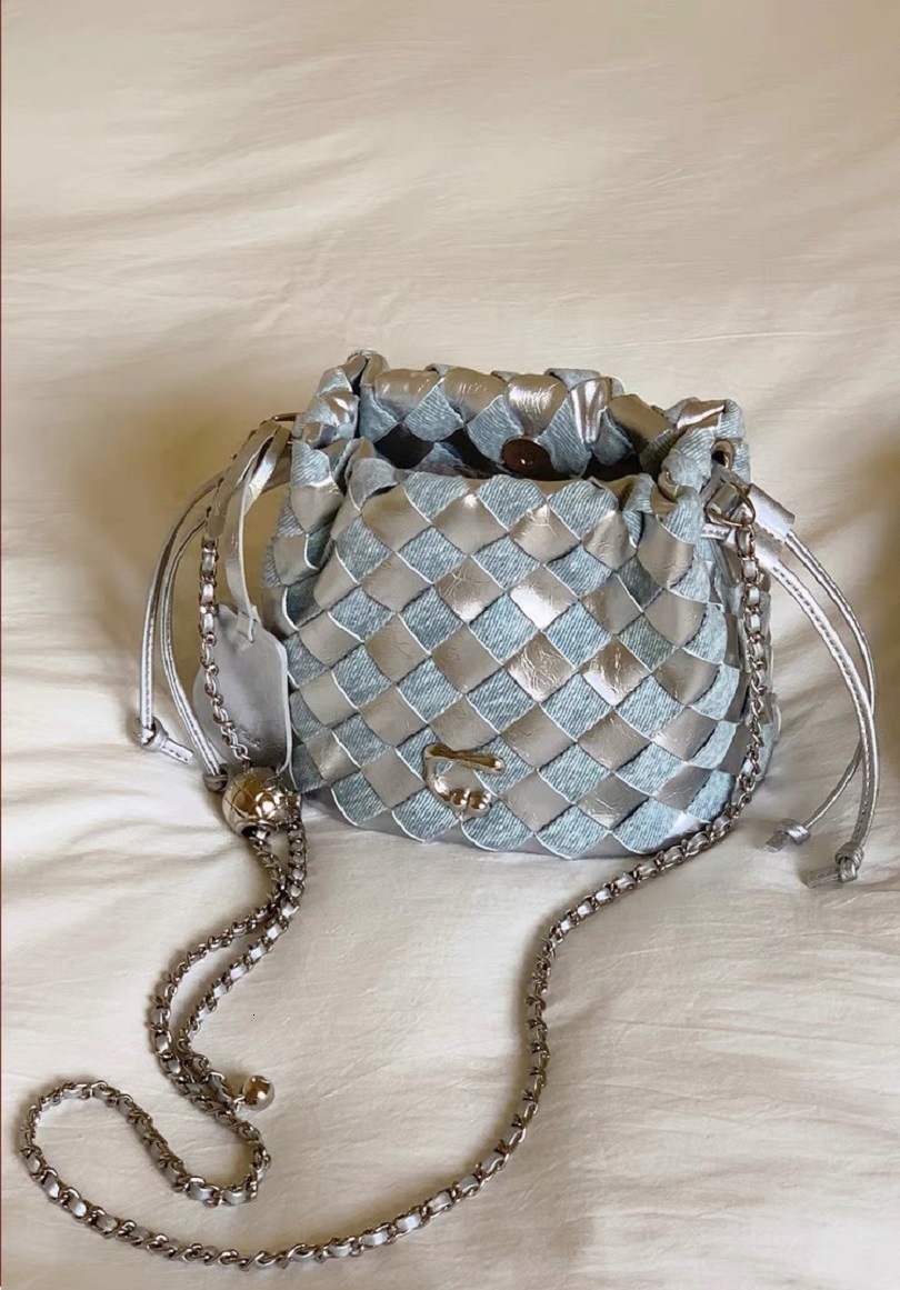 Nanfeng Chio2nd Wave Light Zero Island Water Bucket For Women In Summer, Unique Weaving Bag, Chain Strap, Single Cross Shoulder Small Bag