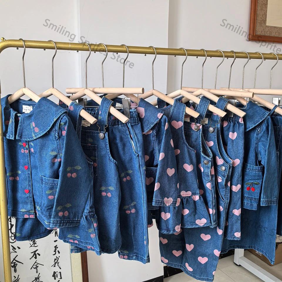 Childrens clothing set KS girls cute printed dress top childrens jeans stand jacket denim camisole 250319