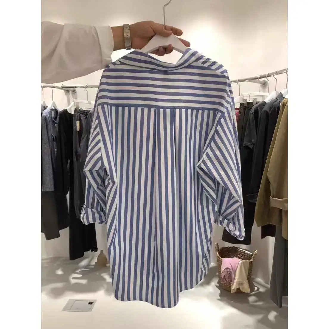 2025 Spring Style Loose Casual Free Koeean Size Small Fresh Vertical Blue Striped Long-Sleeved Shirt Ladies With Coat Blouse 250320