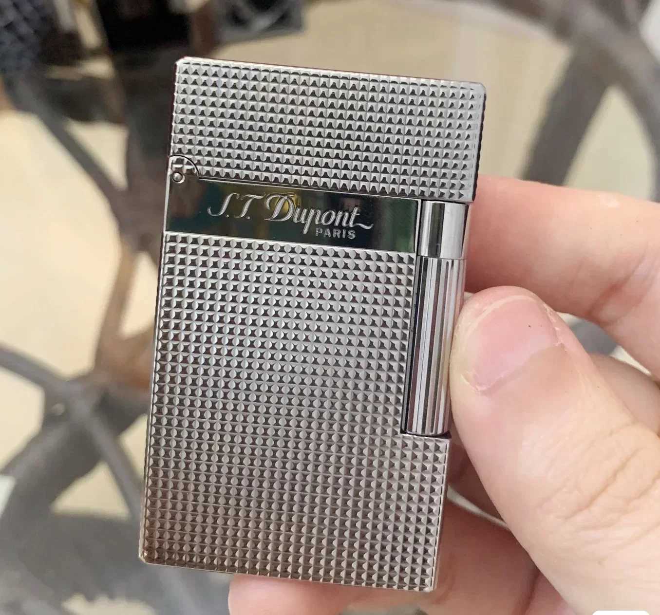 S.T. Dupont lighter classic Paris nail style crisp sound lighter top manufacturer quality gift for menC250319