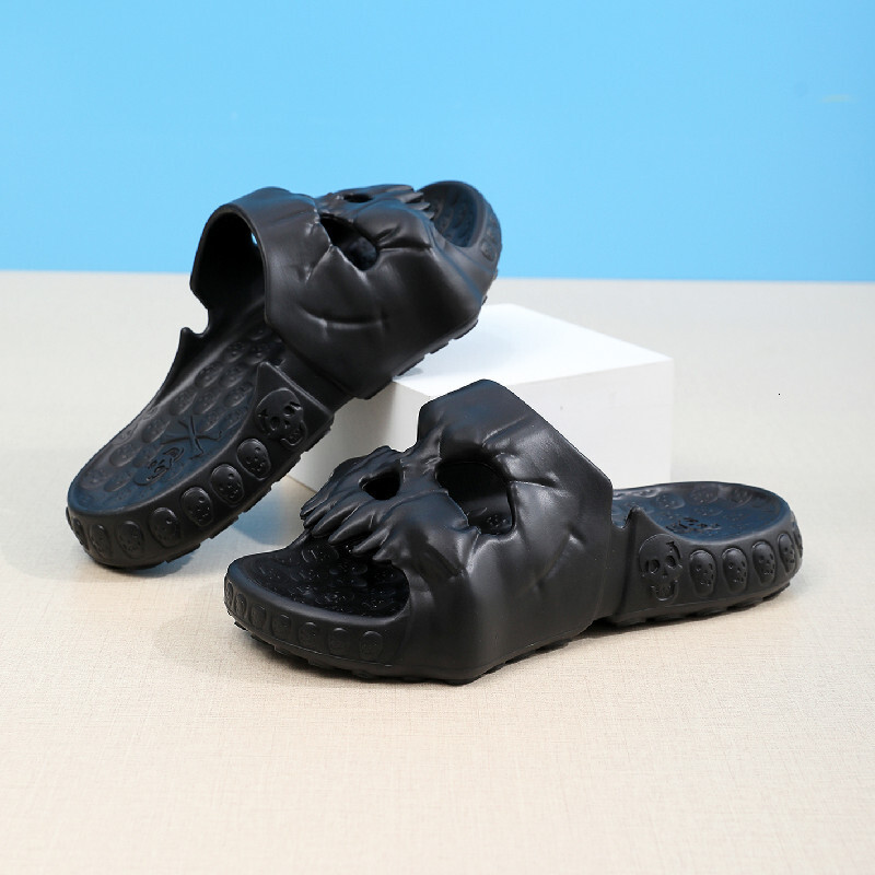 2025 New Summer Women's Stool Feeling Slippers EVA Designer Sandals Indoor Bathroom Anti Slip Fish Mouth Coconut Soft Home Skeleton Men's Co