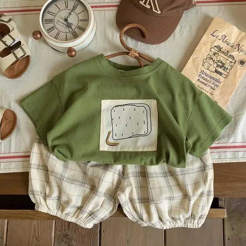 Childrens Short sleeved T-shirt 2025 Summer New Cotton Baby Boys and Girls Casual Patch Youth Loose Casual Top Childrens ClothingT250320