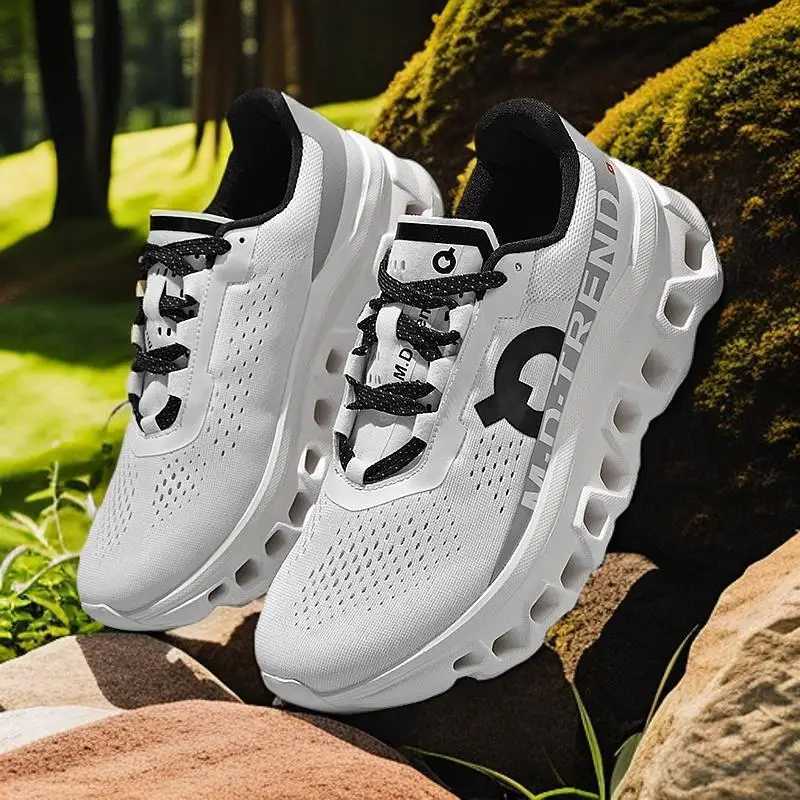 Summer New Fashion Breathable Mens Shoes Fashion Cushio Running and Sports Trendy Shoes Z250411