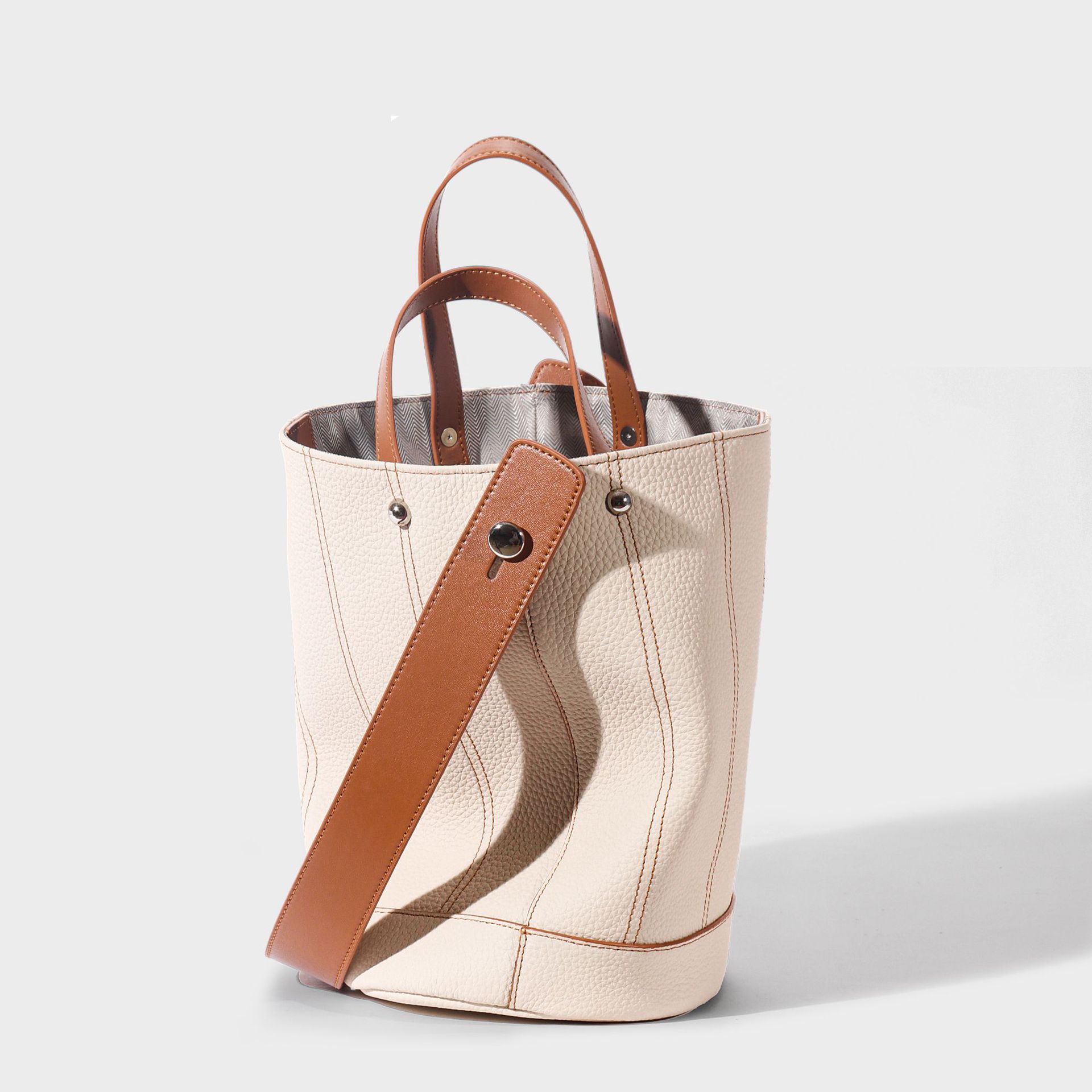 Water Spring Summer New Item Niche High End Leather Women S Bag Light Luxury Brand Single Shoulder Crossbody Water Bucket Bag Shoulder Bags