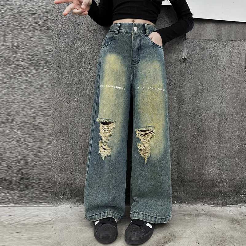 Childrens girls fashion straight pair cracked jeans with holes childrens distressed denim Trousers FOR teenage street style jeansT250326