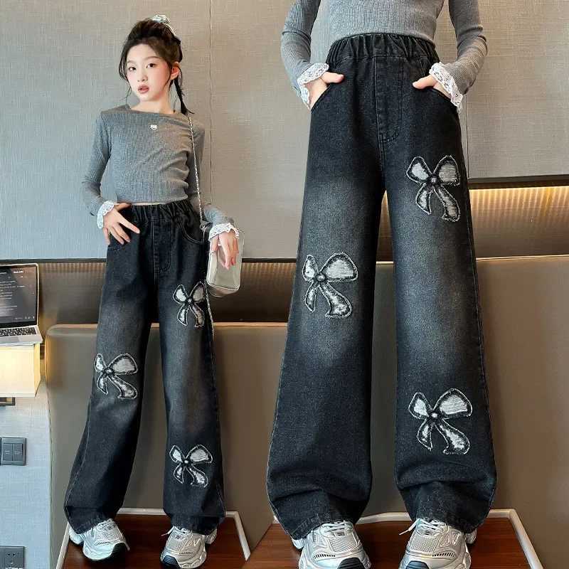 Girls Jeans New Childrens Spring and Autumn Butterfly Embroidered Straight Wide-leg Trousers Kids Denim Pants for TeenagersT250326