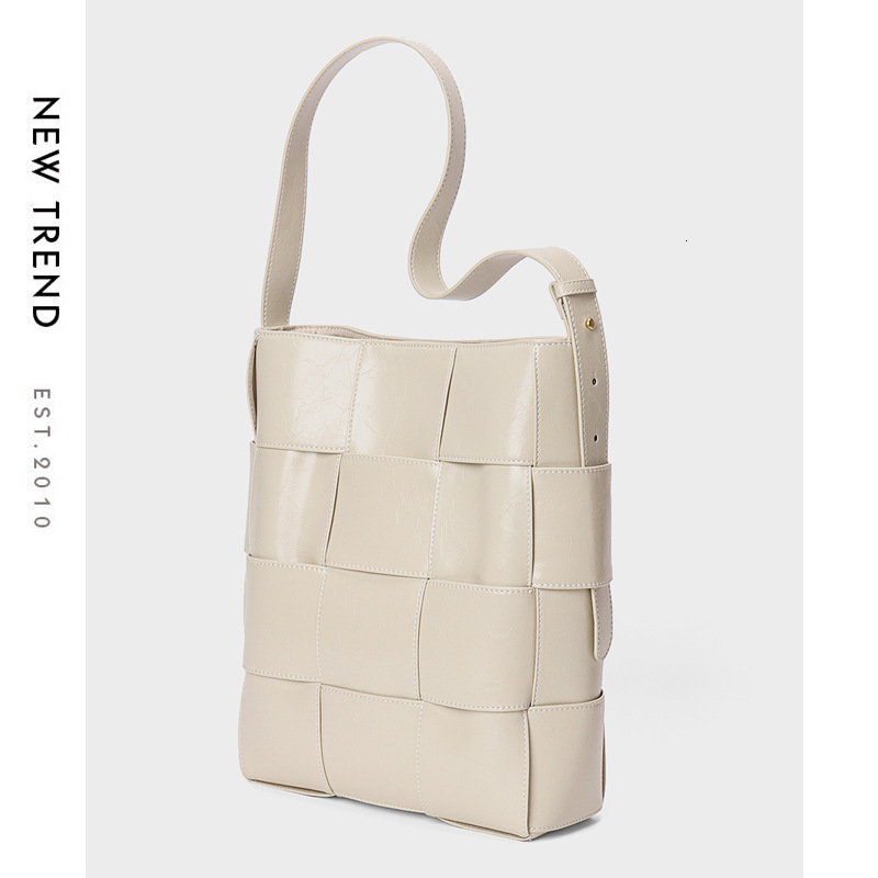 Genuine Leather Women S Designer Style Vegetable Basket Armpit Large Capacity Crossbody Tote Woven Shoulder Bag Shoulder Bags