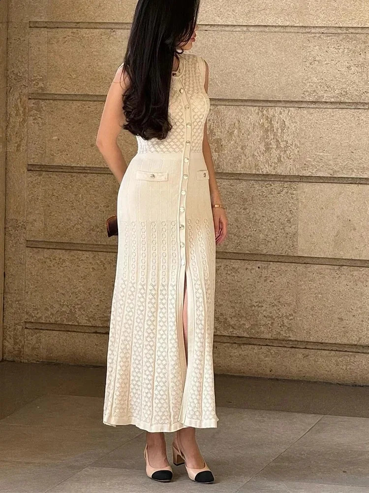 Womens Gentle Style Beige Hollow Out Long Dress French Style Single-Breasted Black Sleeveless Knitted Long Stretch Dress 250317