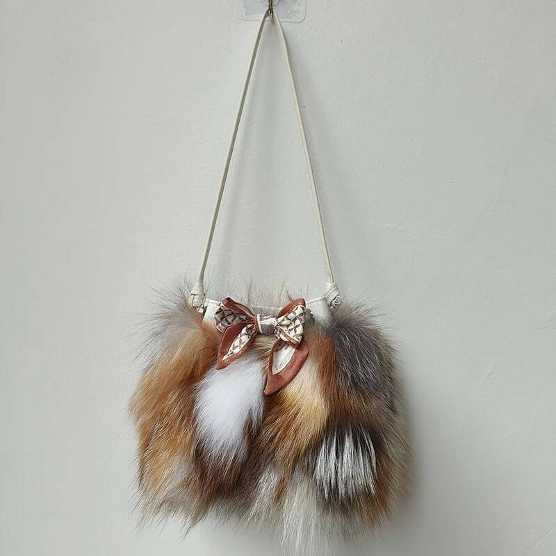 2025 Bag Women's Fashion Handbag Ladies Shoulder Femal Real Sier Fox Fur Messenger Bags