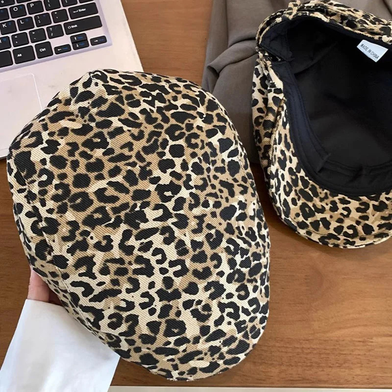 Retro Leopard Forward Hat for Women Y2K Kpop Girl Cotton sboy Duckbill Cap Adjustable Artist Painter Peaked Hats Visors 250320