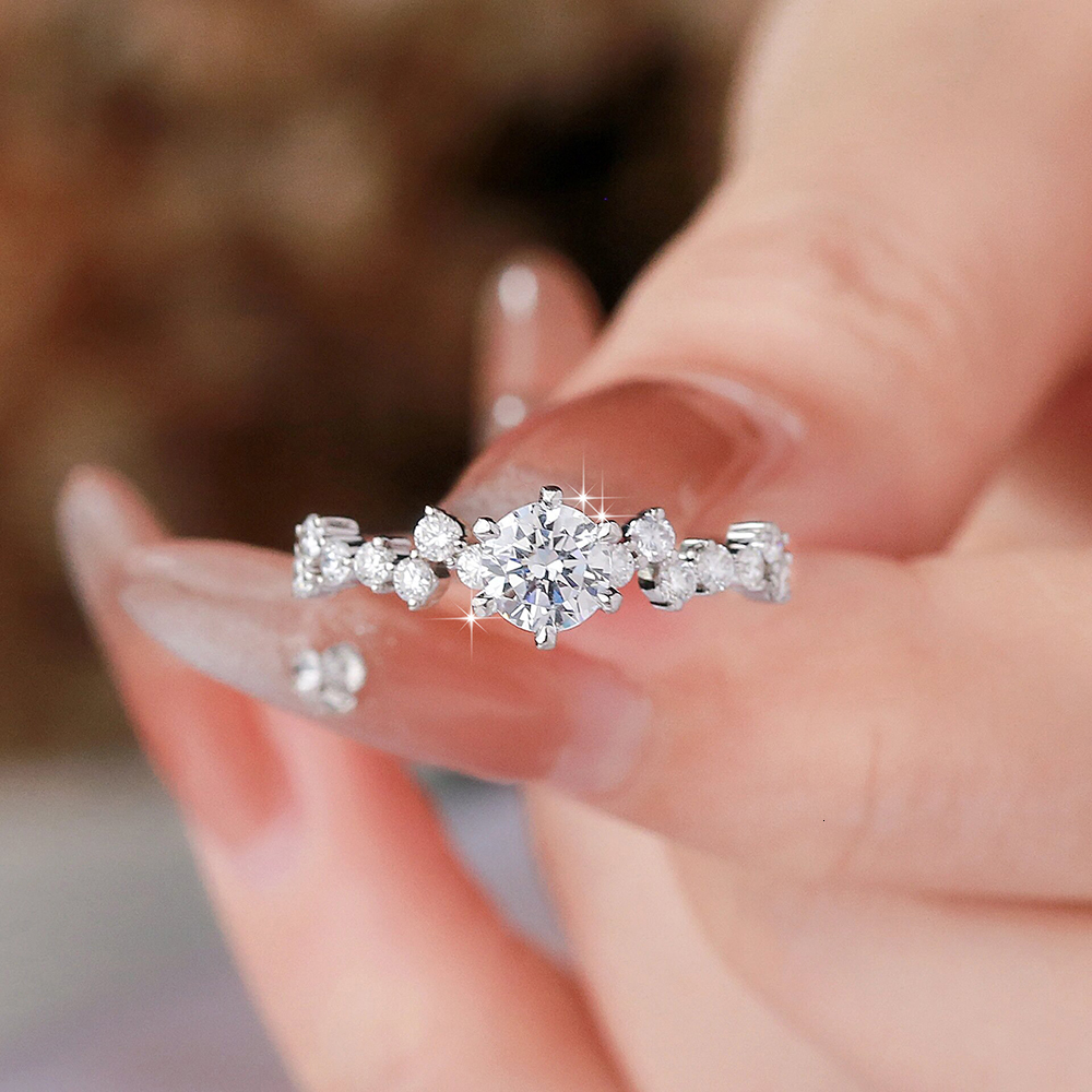 FEOBUR 1CT Moissanite Diamond Engagement Ring with Certificate Promise Rings 925 Sterling Silver Wedding Band for Women Jewelry