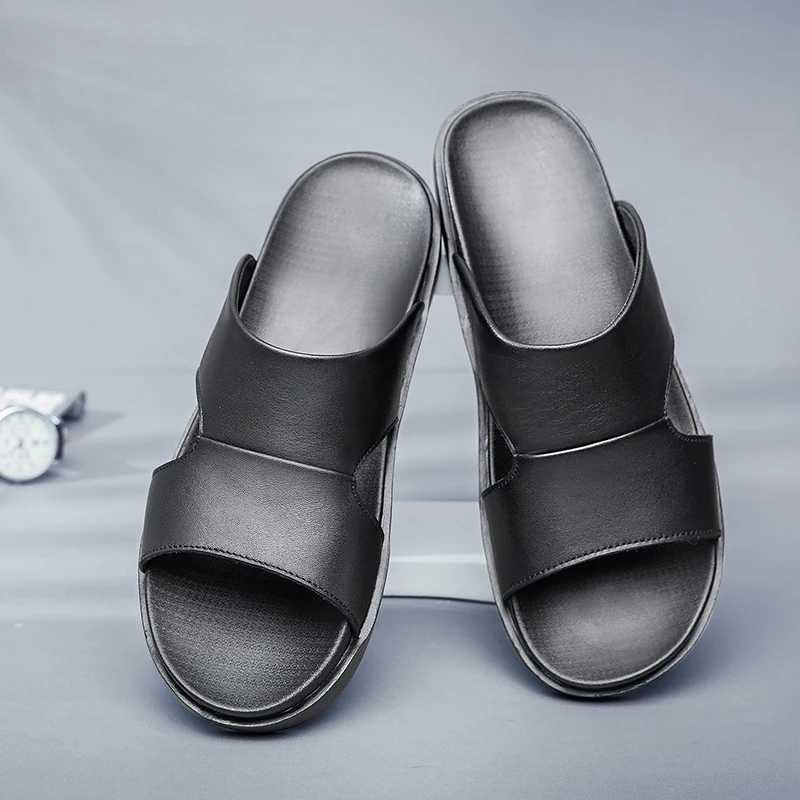 Genuine Leather Slippers Men Slip Casual Sandals Summer Breathable Outdoor Men Half Drag Cfortable Beach Sandals Lazy Shoes Y250320