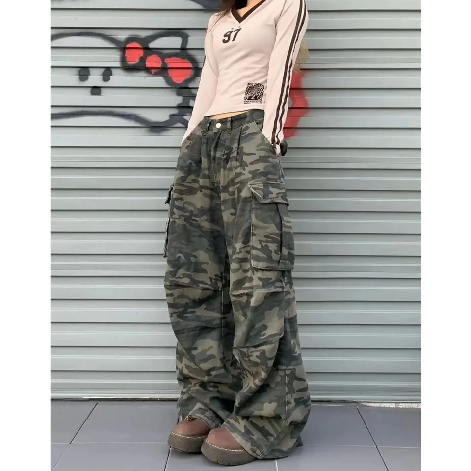 Camouflage Jeans Women Y2K Hip Hop Vintage High Waisted Jeans Straight Streetwear Casual Loose Large Size Wide Leg Denim Pants 250319