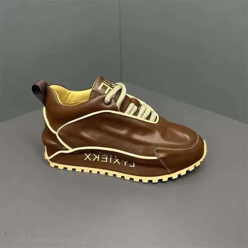 Chunky Sneakers Men Cover Bot tom Air Cush i on Board Fashion Casual Genuine Leather Increased Internal Platf orm Sh oes