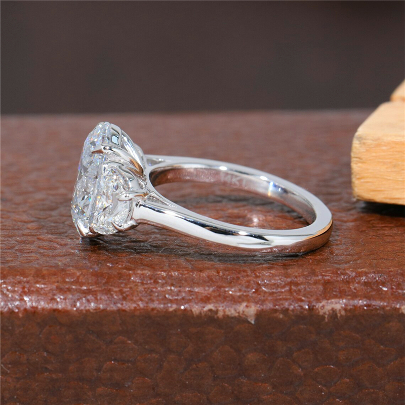 Elegant Jewelry 3 Carat Oval Diamond Engagement Ring in 14K 18K White Gold with IGI Certification Ideal Wedding Band for Her