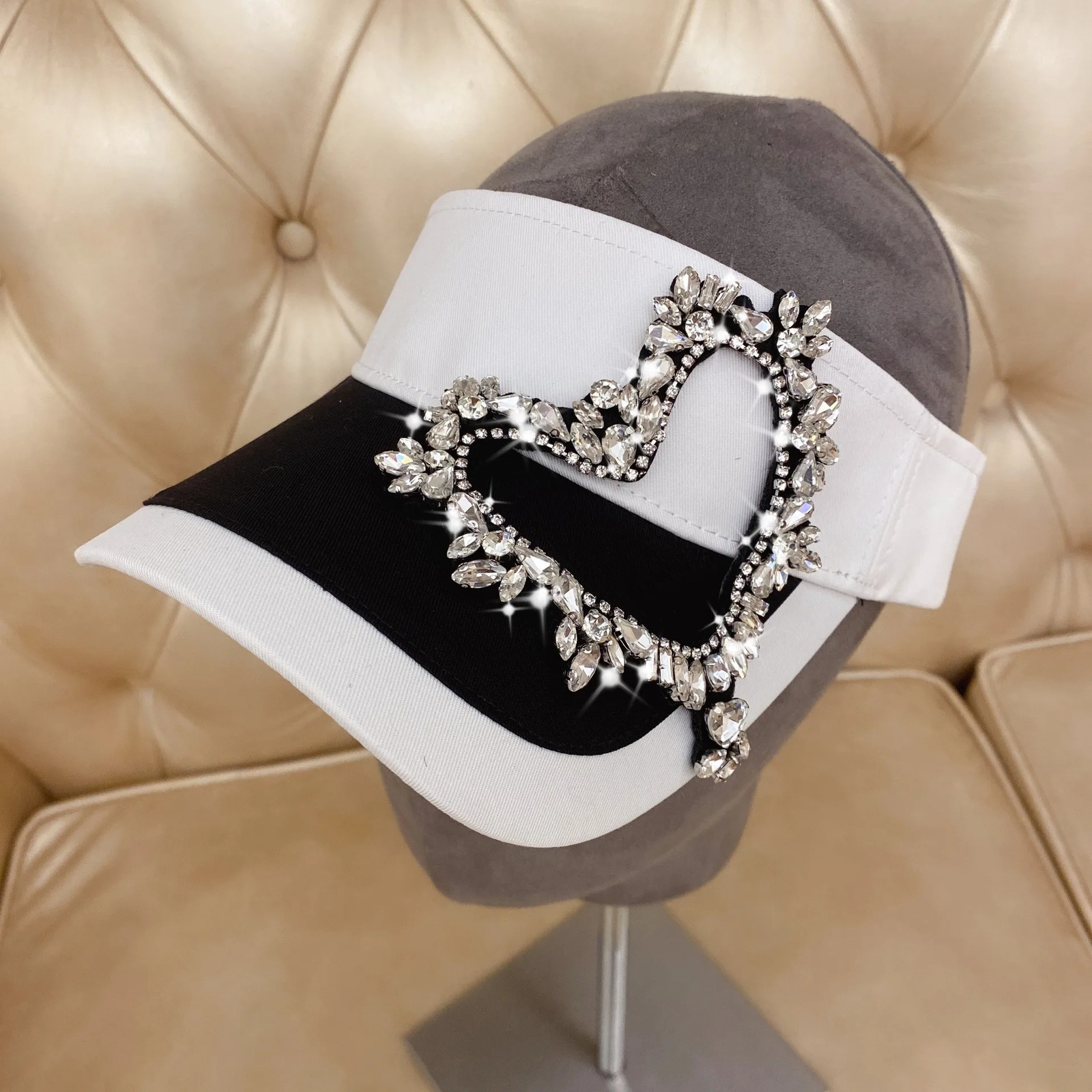 Summer Product Super Flash Heavy Handmade Rhinestone Love Fashion Empty Top Hat Outdoor Travel Leisure Sun hat Travel Sunscr 250320
