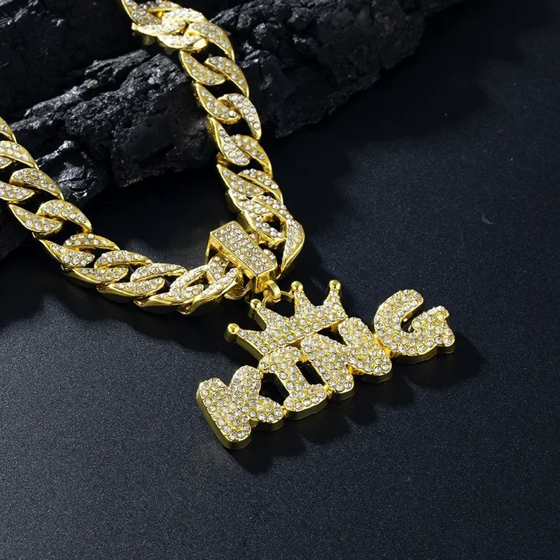 Men Women Hip Hop Bling KING QUEEN Letter Pendant Necklace 13mm Miami Cuban Link Chain Necklaces Iced Out Charm Fashion Jewelry 250320