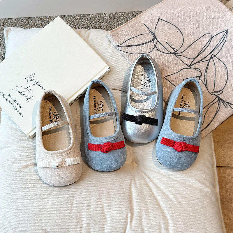 Girls Princess Shoes Suede Elastic Band Round Toe Spring Kids Ballet Flats Elegant Spring Trendy Flexiable Children Mary Janes 250319