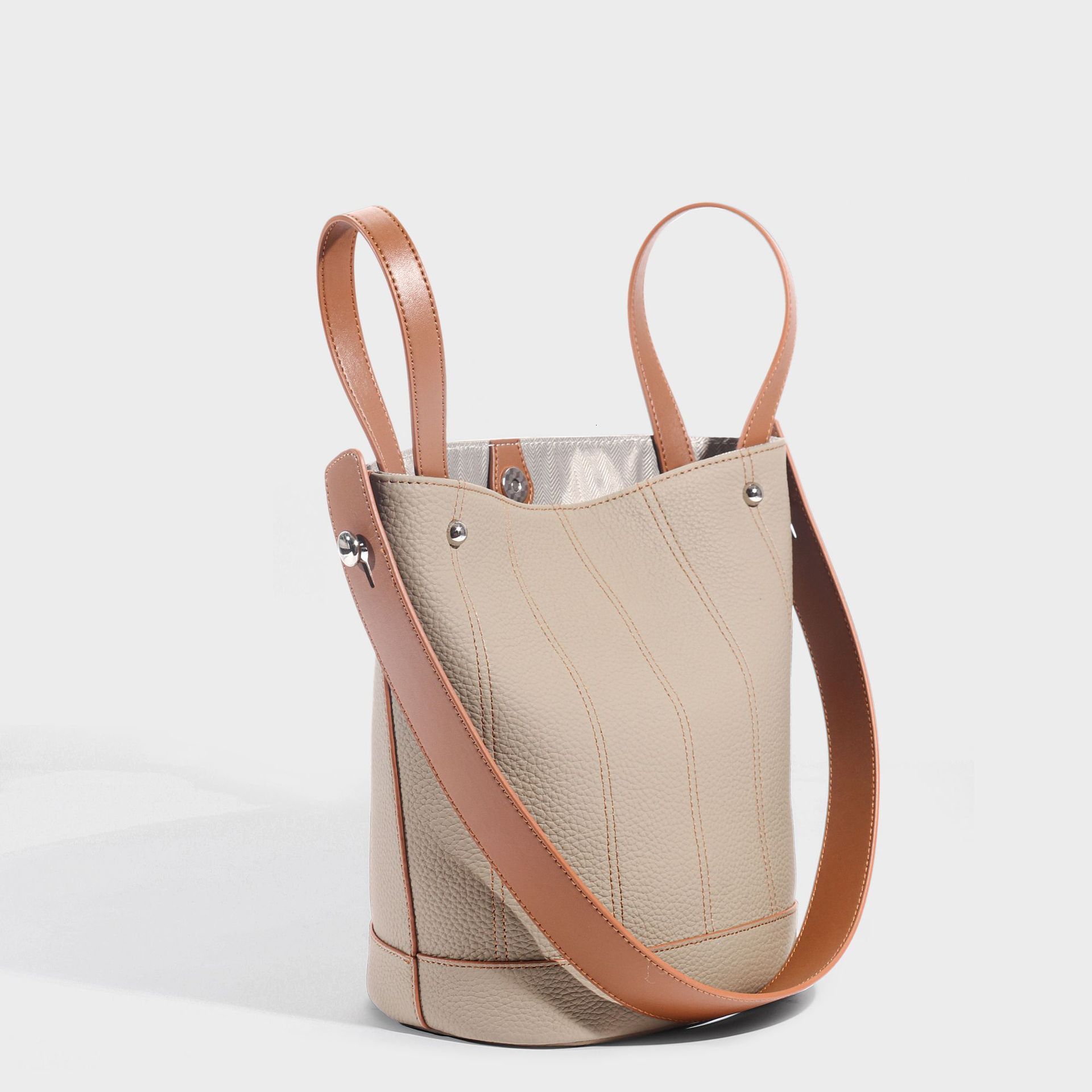 Water Spring Summer New Item Niche High End Leather Women S Bag Light Luxury Brand Single Shoulder Crossbody Water Bucket Bag Shoulder Bags