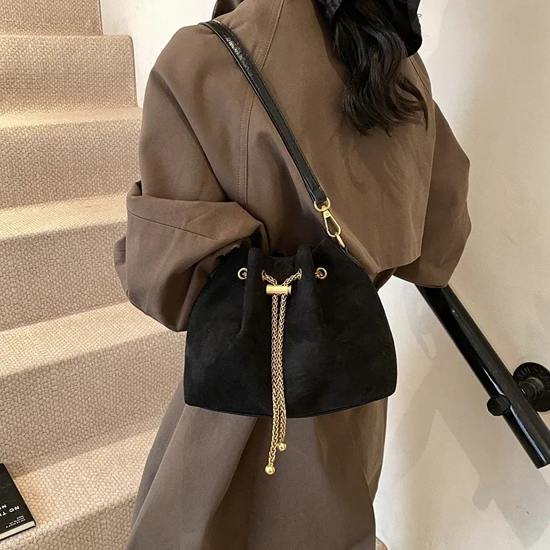 Soft Solid Faux Suede Simple Communicating Crossbody Bags Selling Sewing Sweet Bags Womens Lace Rope Womens Handbags 250317